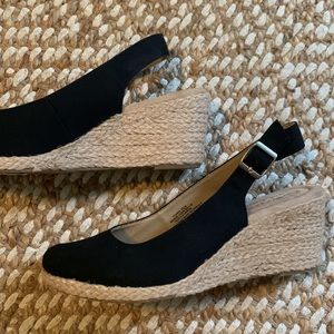 Kim Rogers Black Summer Wedges Size 8.5 Dyann NWT in box Ultra Comfort